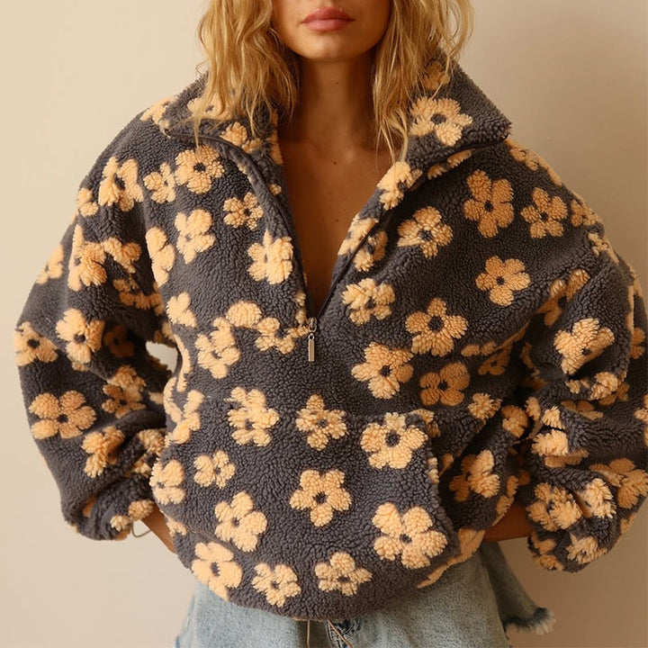 Aveline Petal Fleece Women's Pullover